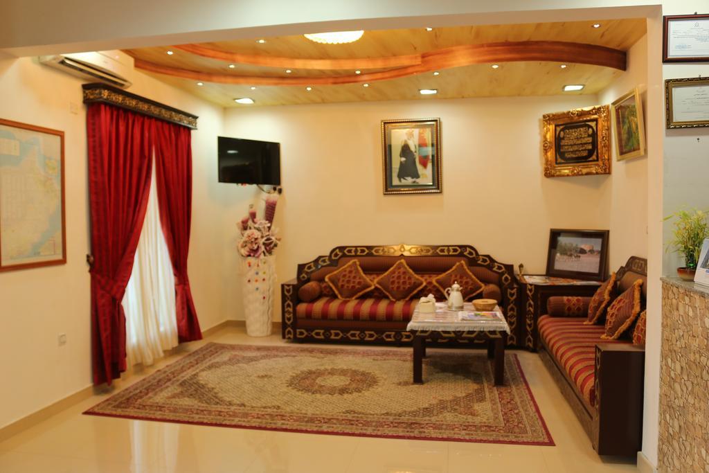 Al Karam Hotel Apartment Назва Экстерьер фото