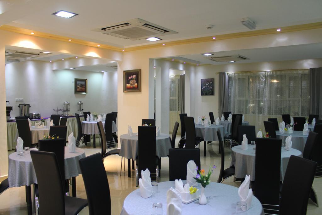 Al Karam Hotel Apartment Назва Экстерьер фото