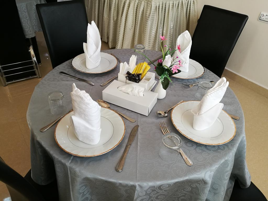 Al Karam Hotel Apartment Назва Экстерьер фото