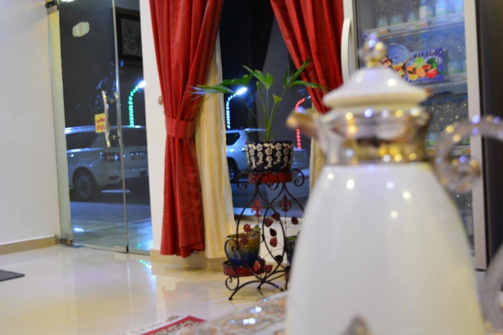 Al Karam Hotel Apartment Назва Экстерьер фото