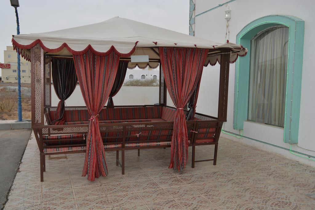 Al Karam Hotel Apartment Назва Экстерьер фото
